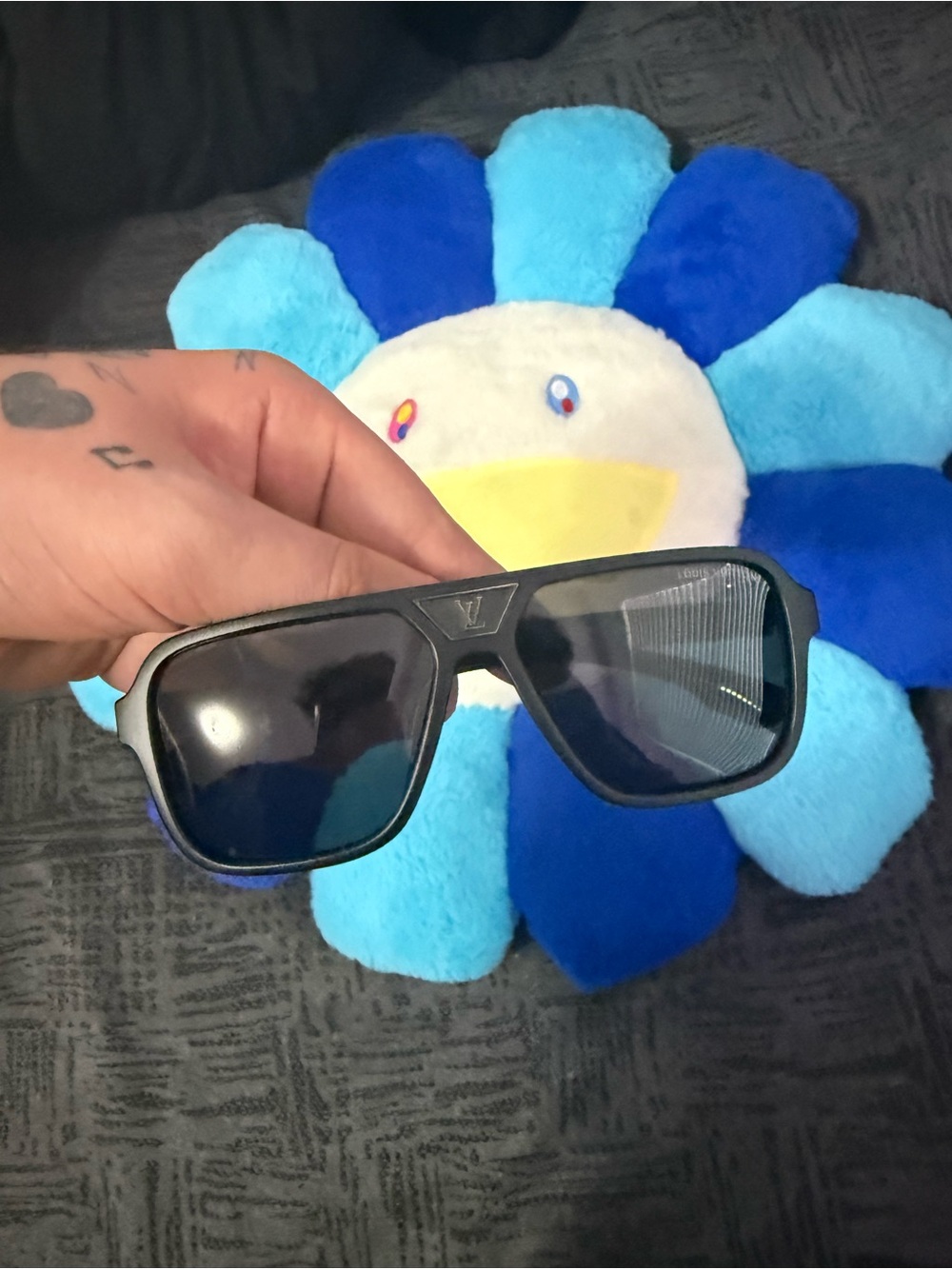 Lv glasses